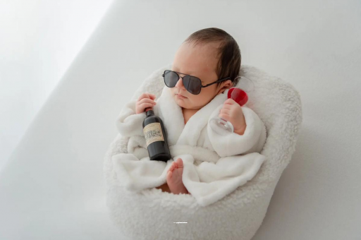 渭南宝宝几个月吃辅食好 渭南宝宝几个月吃辅食好